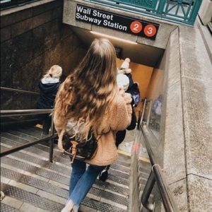 Meet your Posher, Emma